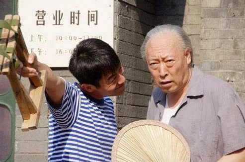 《正阳门下》破烂侯儿子牛，关大爷娶妻了不得，韩春明确有其人？