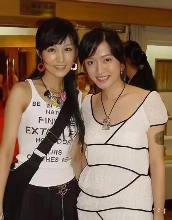 娶亲姐妹成连襟，丈母娘态度却不同，陆毅和郭京飞谁更受鲍母宠？