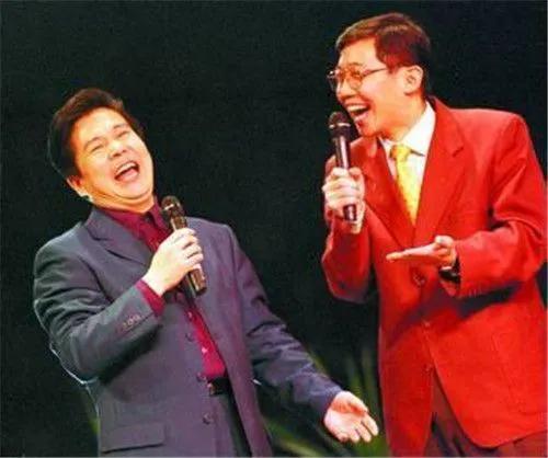 年少拜奇志为师，走红后无情甩开对方，大兵是怎么把自己作糊的？