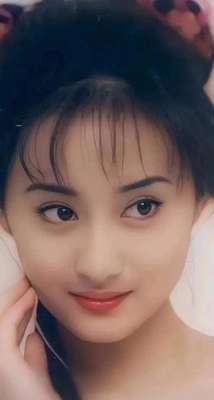 陈德容吻戏(让百亿富豪折腰的陈德容：3任男友爱她痴狂，嫁给同学后坚持丁克)