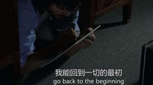 蝴蝶效应电影解析(《蝴蝶效应》：从平行时空、隐含作者理论，看懂埃文的重置人生)