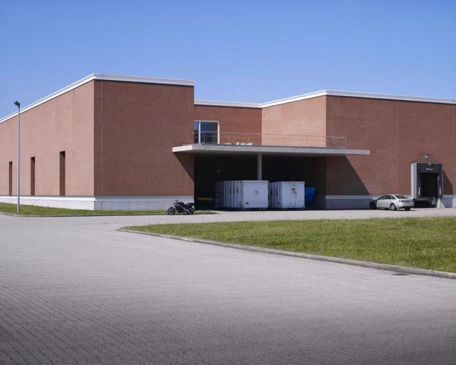 建筑师筱原一男“伞之家”德国重现，思考无用空间