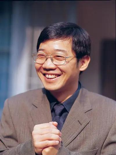 年少拜奇志为师，走红后无情甩开对方，大兵是怎么把自己作糊的？