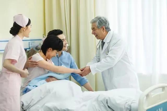 当你落魄后才发现：朋友、战友、同学，都不过是你人生中的过客