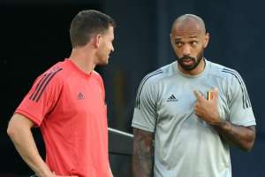 带头大哥是谁(助教亨利,比利时足球的“带头大哥”)