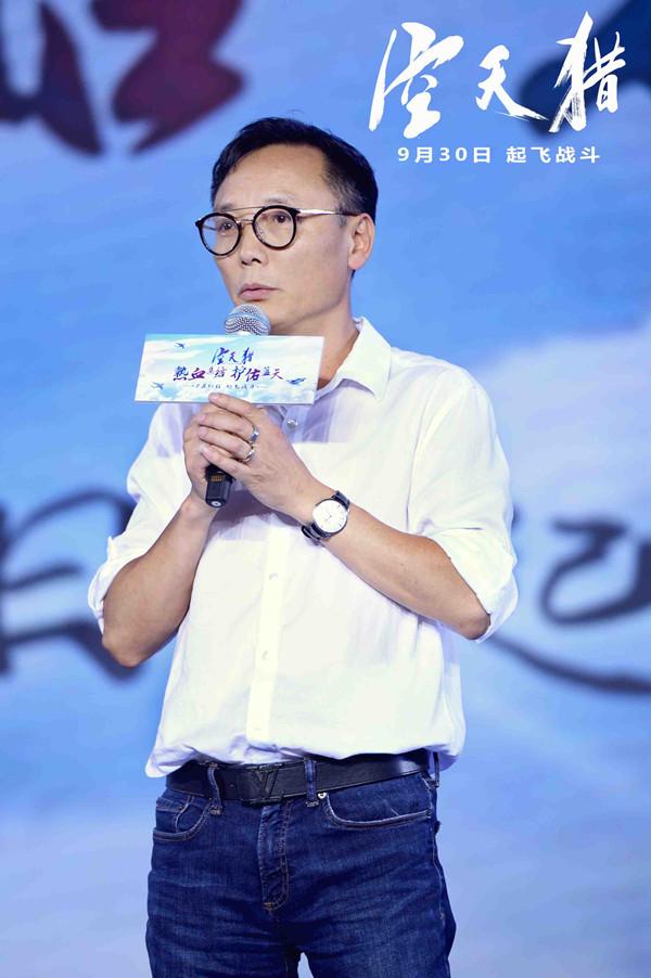 李晨自导自演军事题材电影《空天猎》，将于9月30日上映