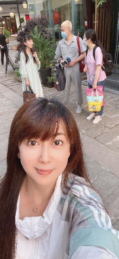 51岁玉女掌门孟庭苇近况,内地打疫苗暴露真名,曾退圈4年修佛