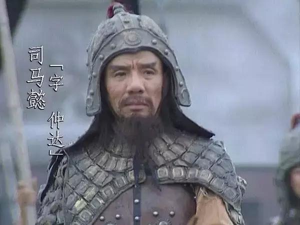 一生饰演配角、丑角，高俅形象堪称经典，老戏骨内心善良德艺双馨