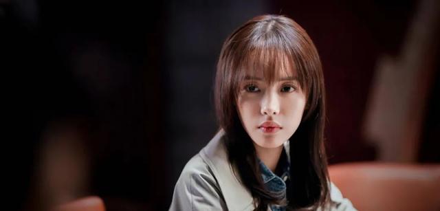 《掌中之物》男女主初次吻戏被删，剧情不连贯成最大败笔