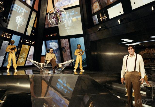 纪念丨从影半世纪，他是法兰西影坛最具辨识度的面孔之一