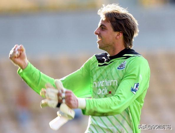 从世界杯一战封神到升班马守护神）克鲁尔的人生抛物线