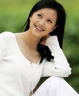 广告女郎(广告女郎倪虹洁，把演员当临时工，42岁参加《演员请就位》为啥)