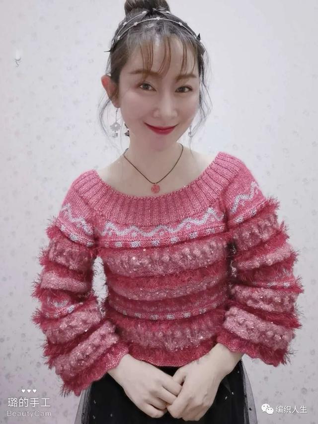 少女风改版华丽风：毛茸茸女士棒针大圆领阔袖套头毛衣（有编织图解）