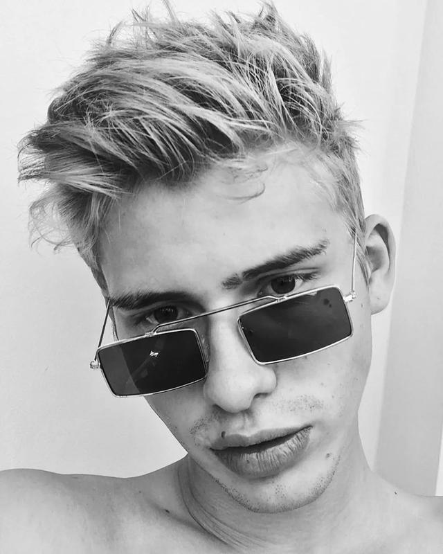 超级少年感的巴西男孩Lucca Schlenker