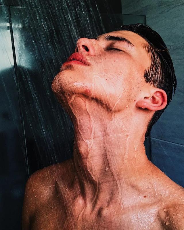 超级少年感的巴西男孩Lucca Schlenker