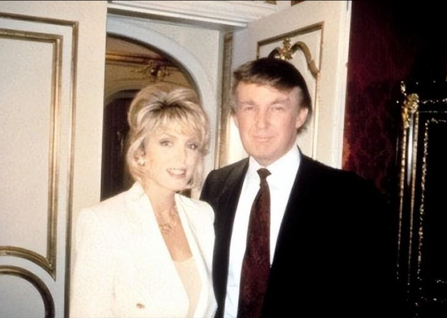 特朗普前妻伊凡娜：离婚后一生未改夫姓，逝后被特朗普当家人安葬