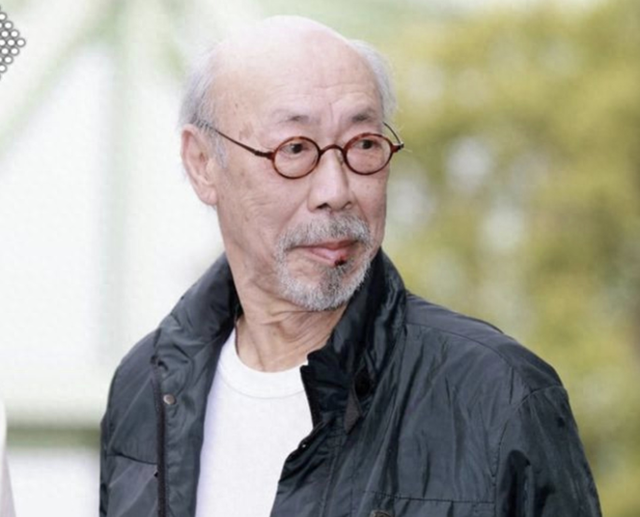 80岁冯淬帆复出近况曝光，身材消瘦苍老了不少，独居台北生活简单