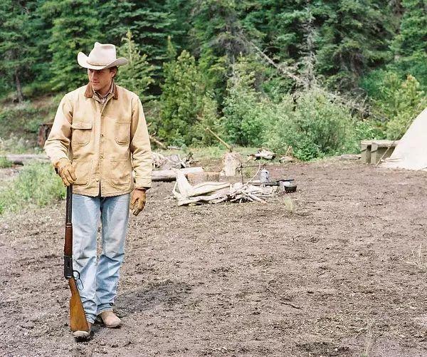 《断背山》讲的不是同性恋,而是爱