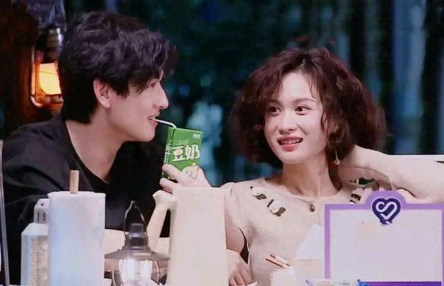 《半熟恋人3》超出节目外的惊喜，毫无交集的 严淼和天超在一起了
