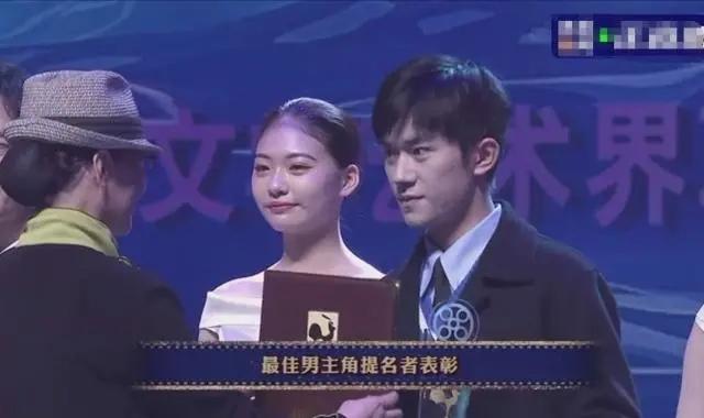 易烊千玺妈妈:曾是打工妹,为培养儿子辞工作,被丈夫吵、邻居笑