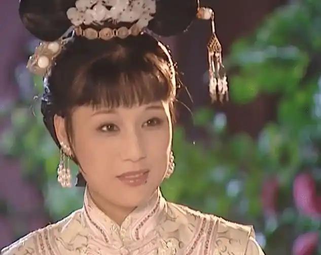 重温《康熙王朝》才懂康熙让容妃刷27年马桶,还要和她合葬的隐情