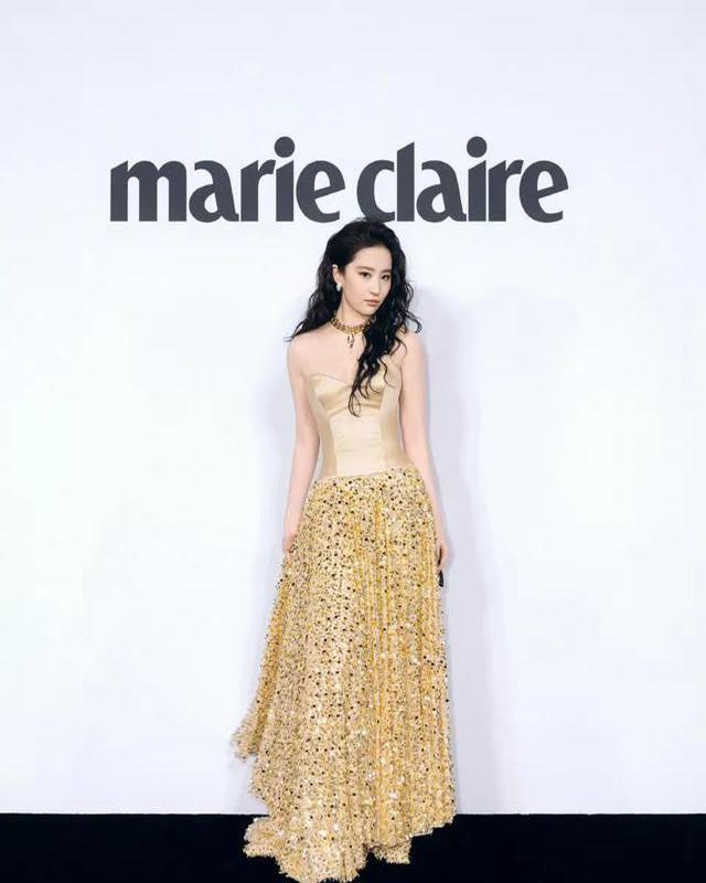 LV官宣宋亚轩为品牌大使 全面盘点十大顶奢代言人 肖战商业价值拉满