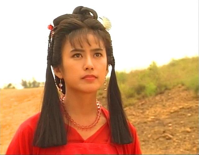 被男友骗4亿、开按摩店，都是惊艳童年的新加坡女星，境遇大不同