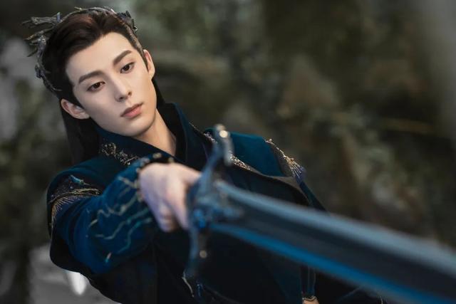 我真的后悔看《苍兰诀》了