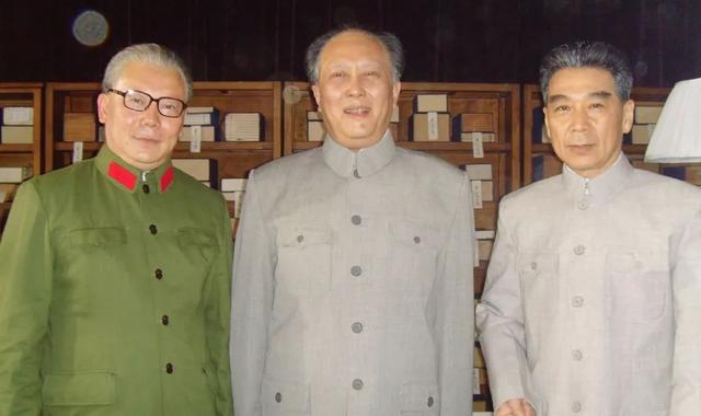 他承包了中国几千年的帝王角色,还是演技最好的领袖特型演员