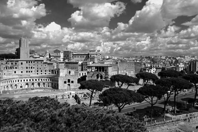 那些年，我们追过的老电影：重温经典，感受岁月的温度