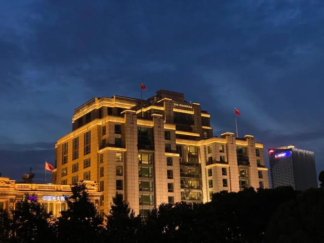 入住上海半岛的“最好”时机，酒店控完美的staycation