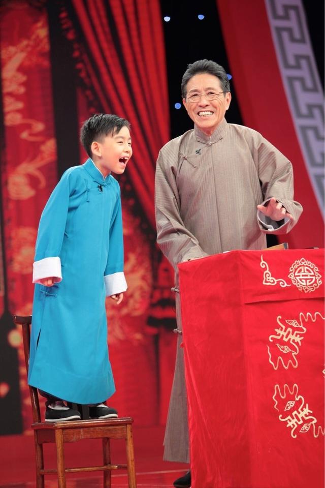 常宝丰《并非讽刺裁判》走红，拜马三立为师，是郭德纲的命中贵人