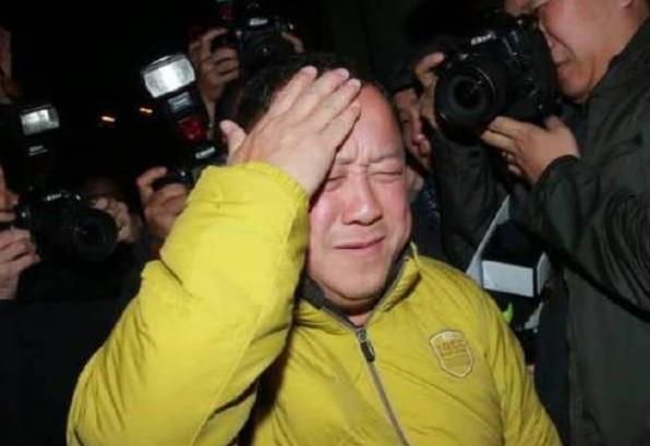 负债3.2亿东山再起，风流情史数不尽，杨受成到底有多牛？