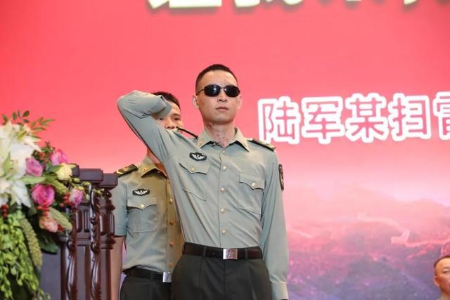 在和平年代，荣获一等功究竟有多难？有活着的一等功吗？