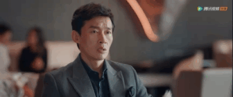 成也靳东，败也靳东