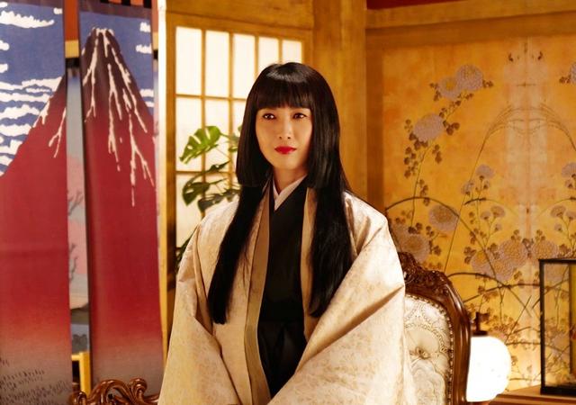 被男友骗4亿、开按摩店，都是惊艳童年的新加坡女星，境遇大不同