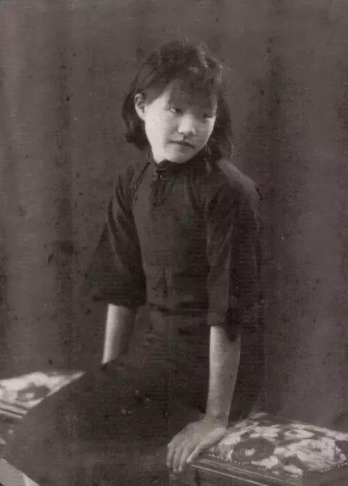 宋清如和朱生豪：10年恋爱，2年婚姻，他死后她一辈子写诗怀念