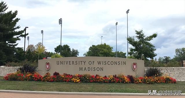 12年，44岁田径女神被爆退役后沦为应召女，曾代表美国三战奥运会