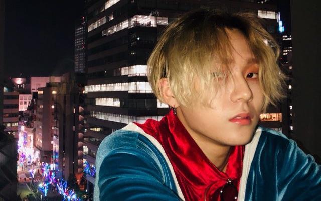 与泫雅恋情曝光遭开除，后借女友之名攀鸟叔，却因抛弃队友遭抵制