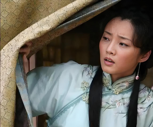 《打狗棍》12年后，一位戏骨遗憾离世，漂亮的“玉格格”至今单身