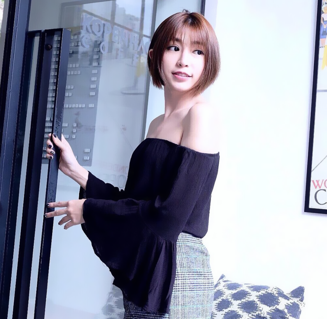 马来西亚温柔女神，香脸轻匀宛如月 可爱俏皮的少女甜美穿搭风