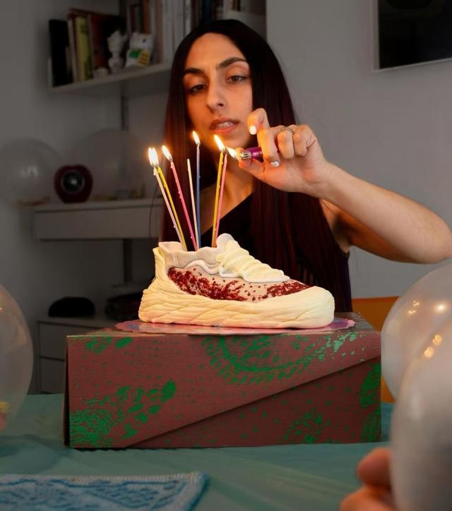 香奈儿为5号香水拍了新广告，MUJI迷你包新配色上线｜是日美好事物