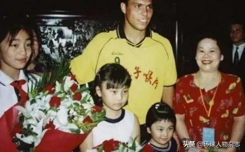 金嗓子要退市，传奇女老板成了“老赖”！她是如何打烂一手好牌的？