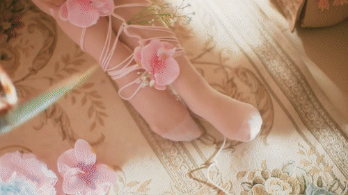 越南绝色美女：每一位都是人间水蜜桃，惊艳你的视线！