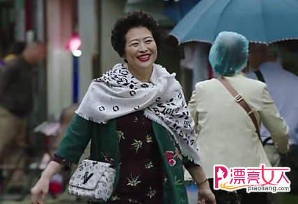 “前半生”拜金骂街揍女婿，戏外嫁台湾男星，曲剧皇后子君妈才是女一号