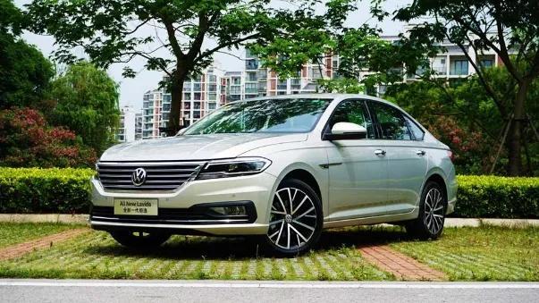 年销量相差9万多台，日产轩逸和大众朗逸该买谁？