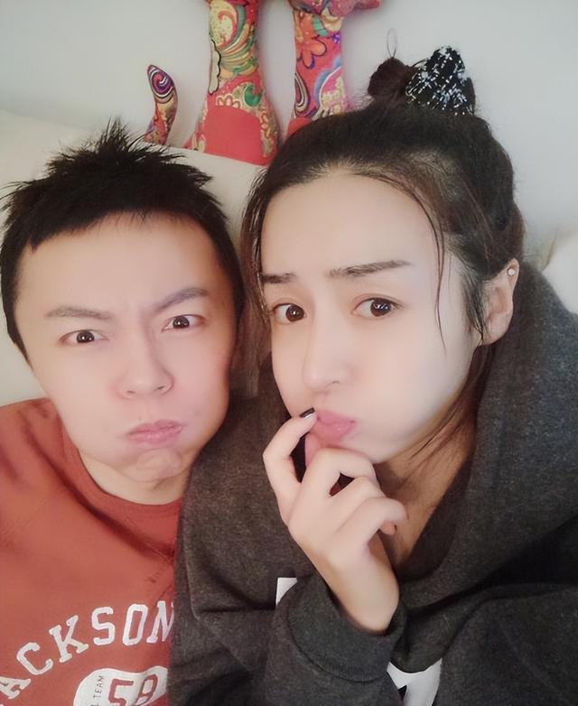 年龄不是距离：谢苗与老婆的爱情见证