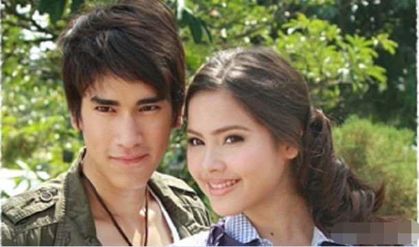 《筑梦庄园之心火》：这对欢喜冤家的爱情隐藏在白色篱笆之后