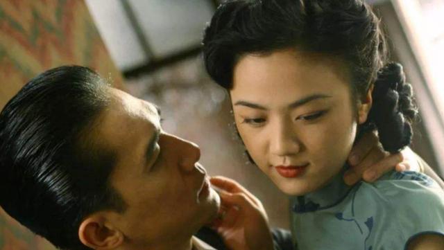 拍完《色戒》之后，李安、汤唯和梁朝伟当场抱头痛哭，成名路不易