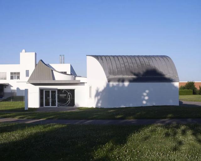 建筑师筱原一男“伞之家”德国重现，思考无用空间